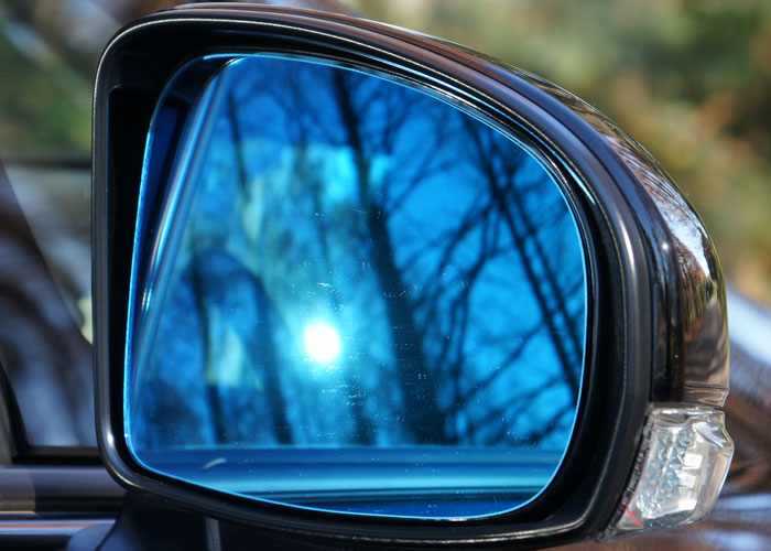 COLORED SIDE MIRROR